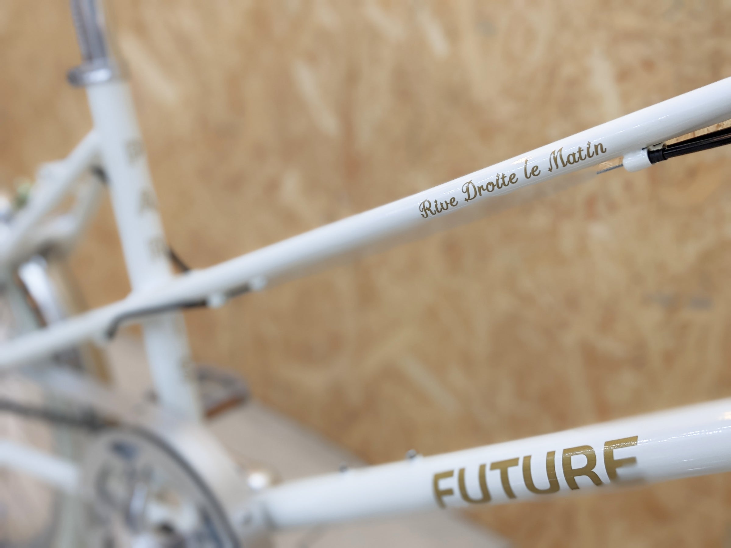 FUTURE PARIS | FUTURE BIKE ONLINE STORE