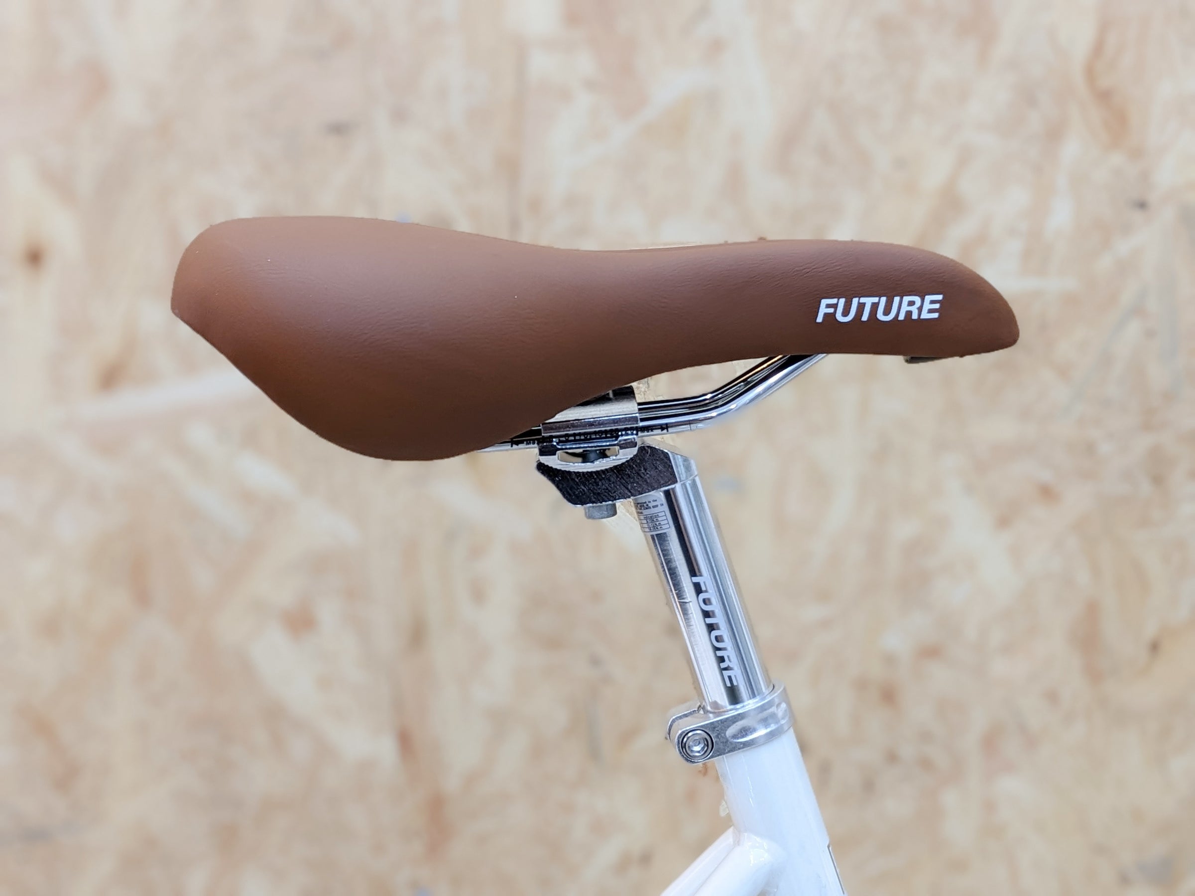 男性に人気！ FUTURE PARIS STORE ONLINE BIKE FUTURE | 自転車本体